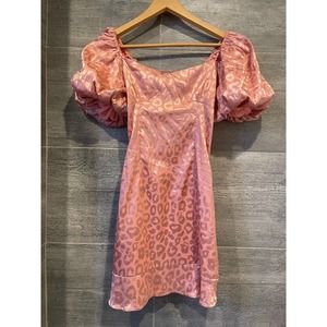 Pink cheetah Print Sweetheart Puffy Sleeve Open Back dress Size Small